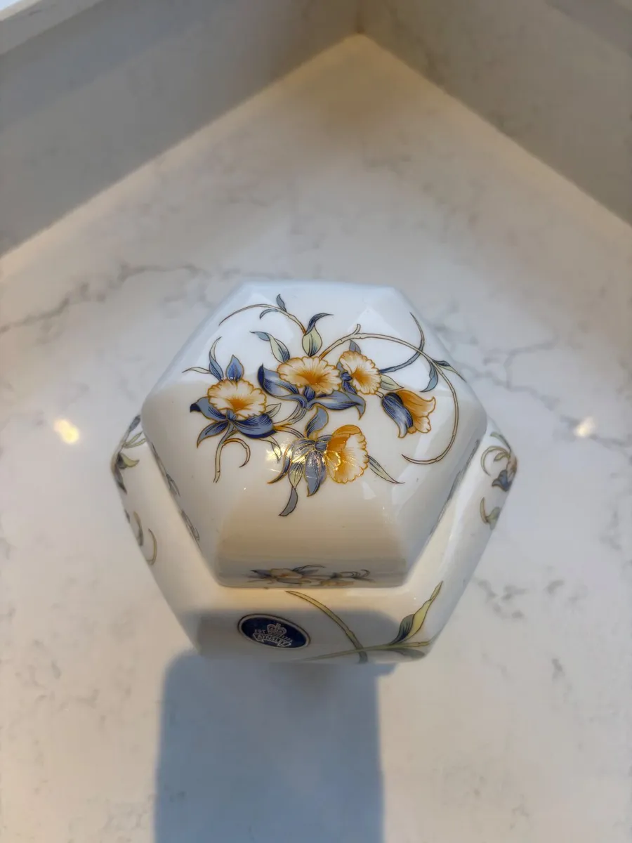 Aynsley China Just Orchids vase - Image 3
