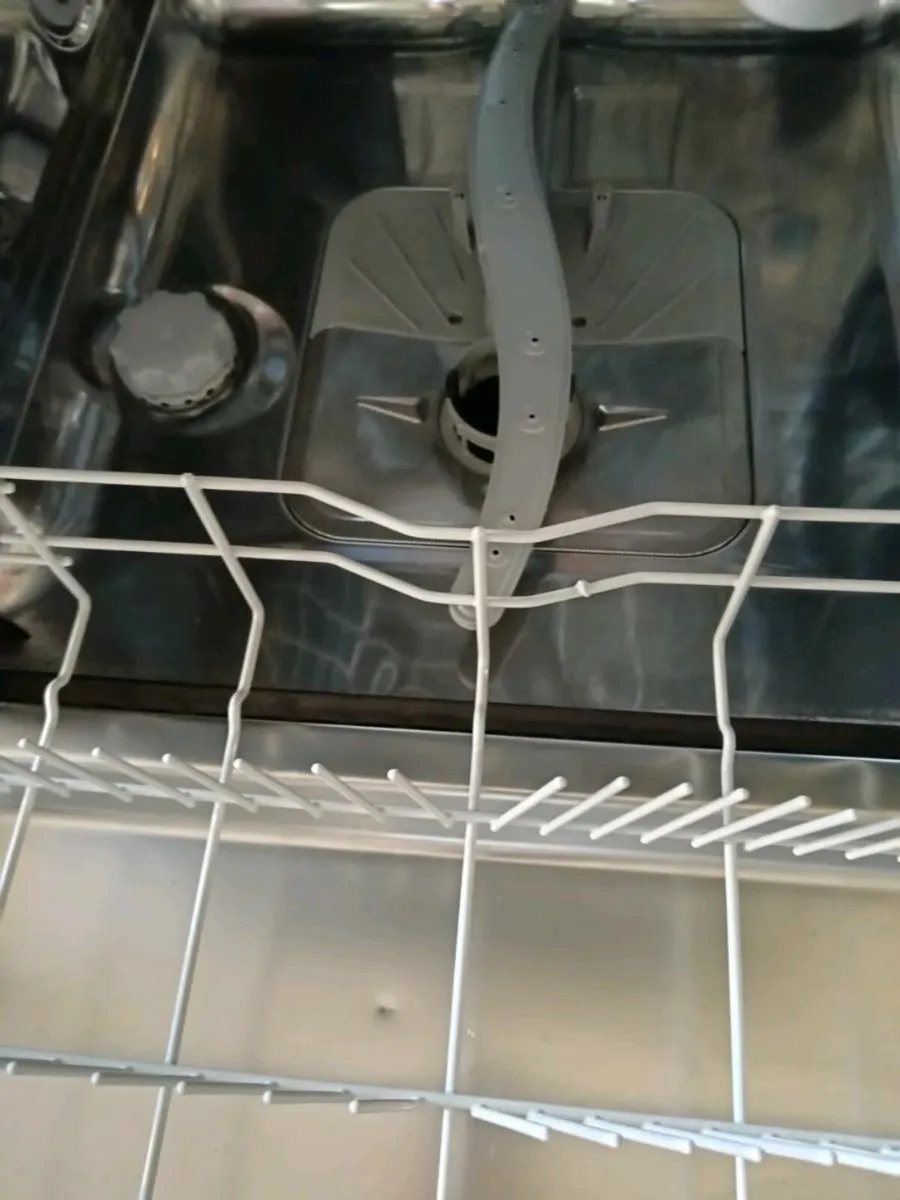 Dishwasher - Image 4