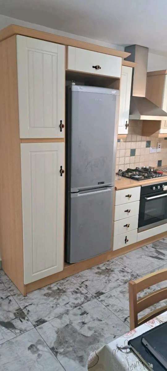 Second hand kitchen units - Image 3