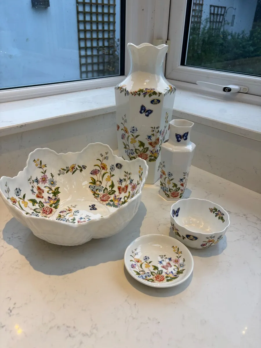 Aynsley China Cottage Garden selection €95 ONO - Image 1
