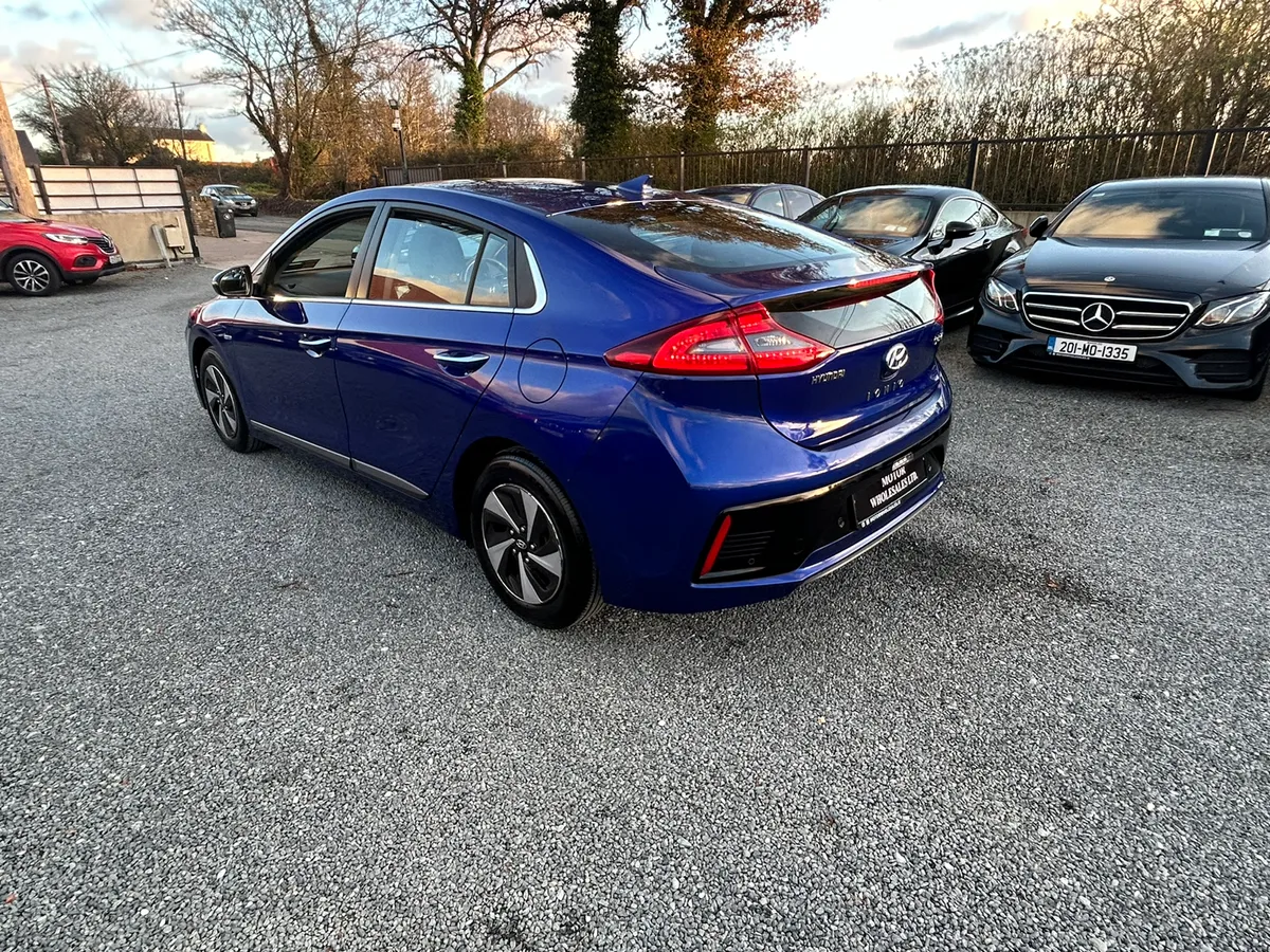2019 HYUNDAI ICONIQ 1.6 PREMIUM HYBRID AUTO - Image 3