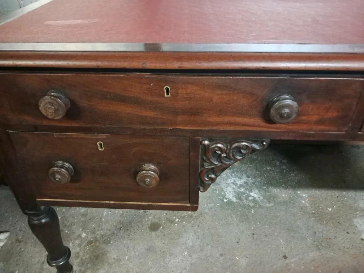 Mahogany partners desk - Image 4