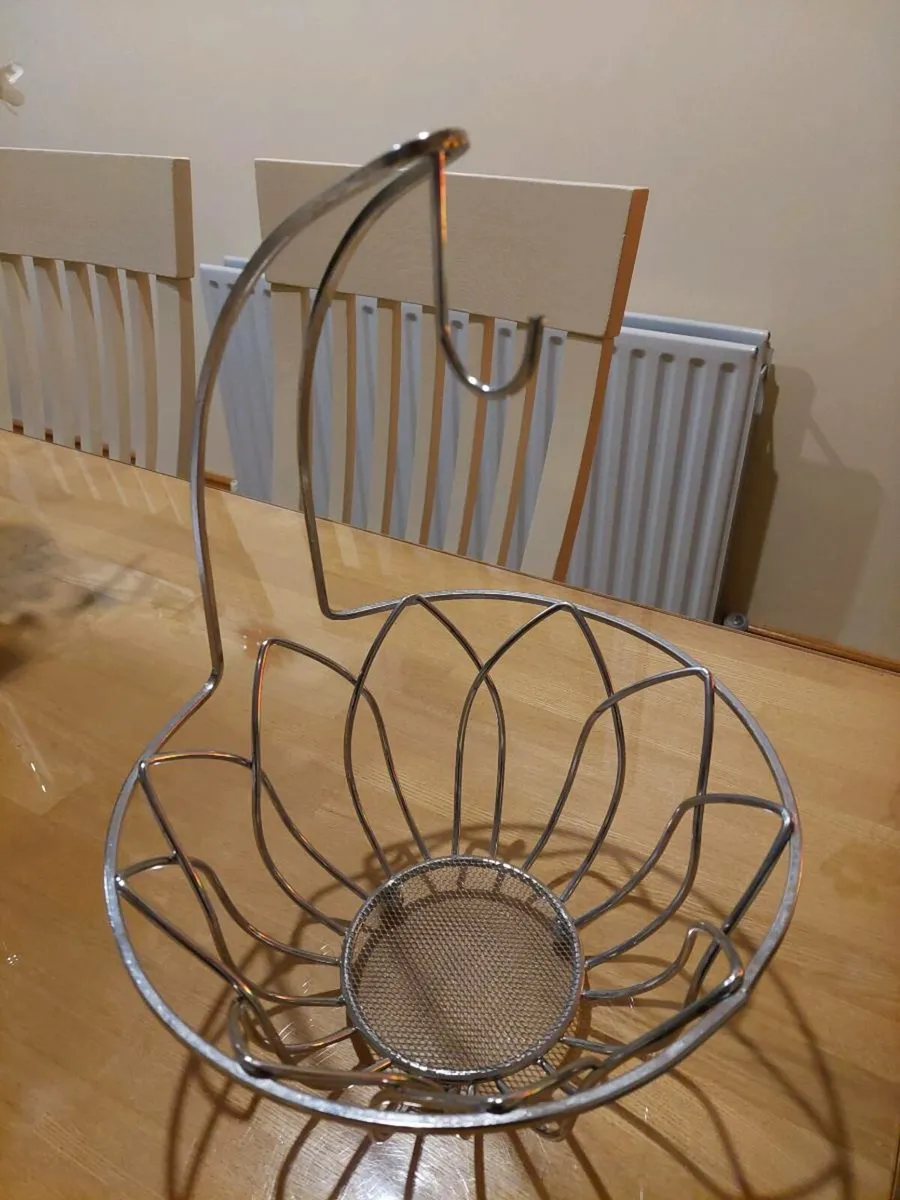 Fruit basket - Image 1