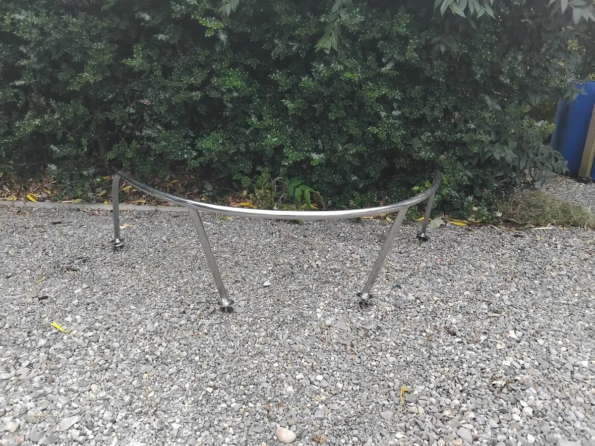 Boat front end - Image 1