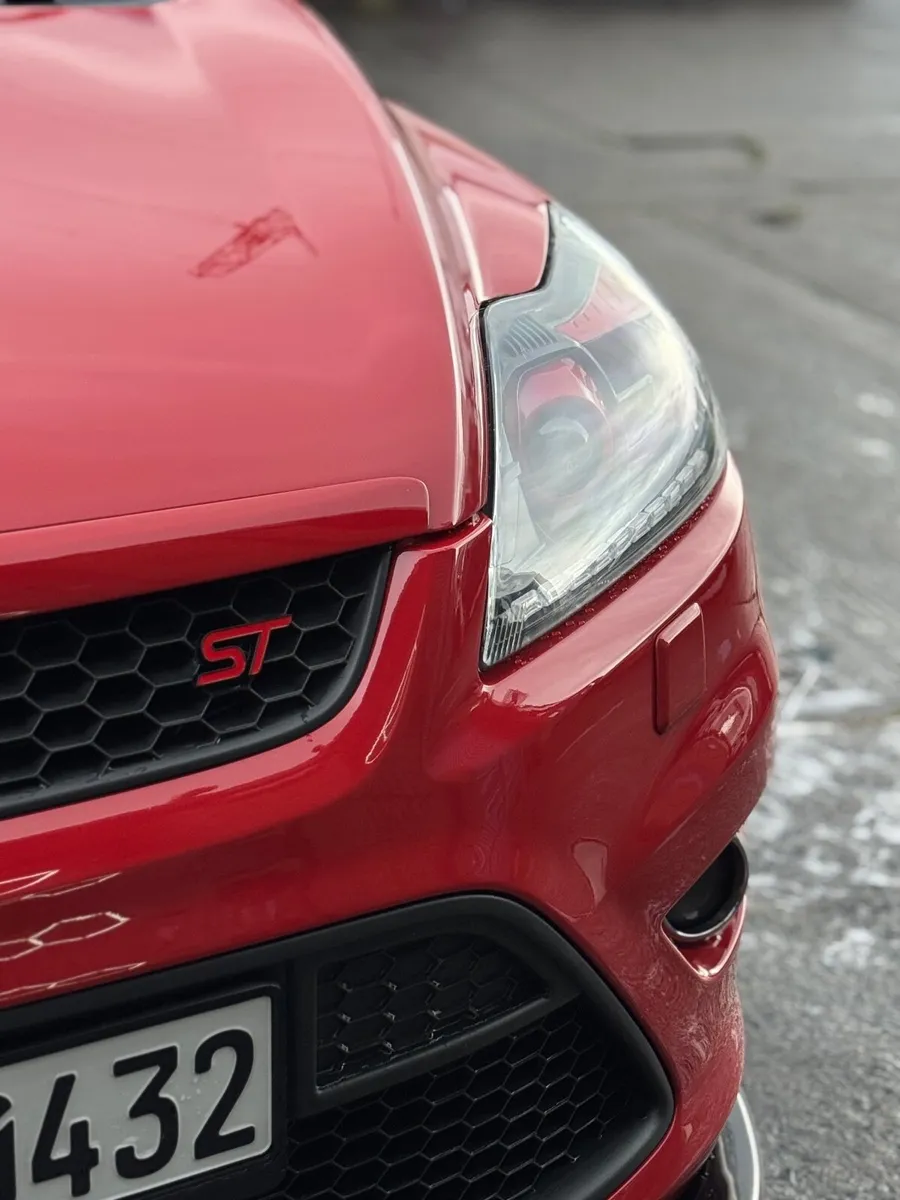 2008 Ford Focus ST 225 - Image 2