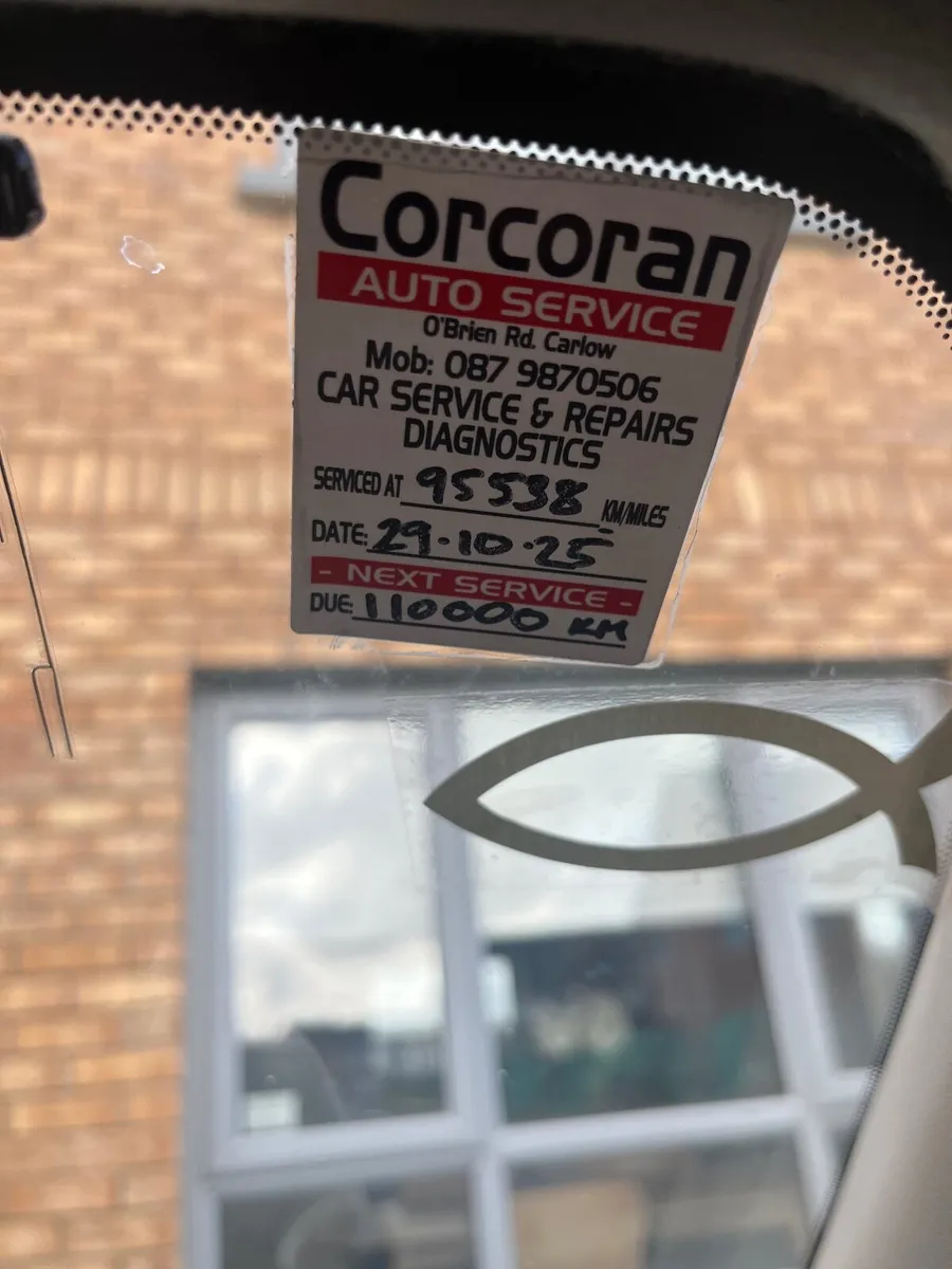 Nissan March 2013 - Image 2