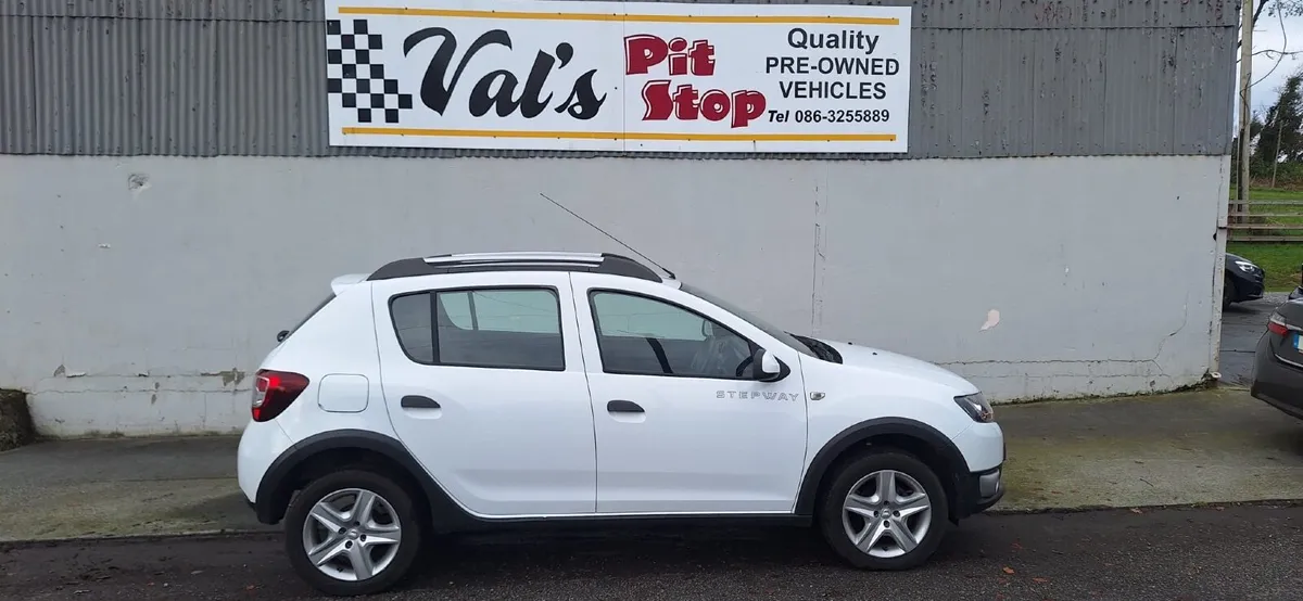 Dacia Sandero Stepway 2016 - Image 1