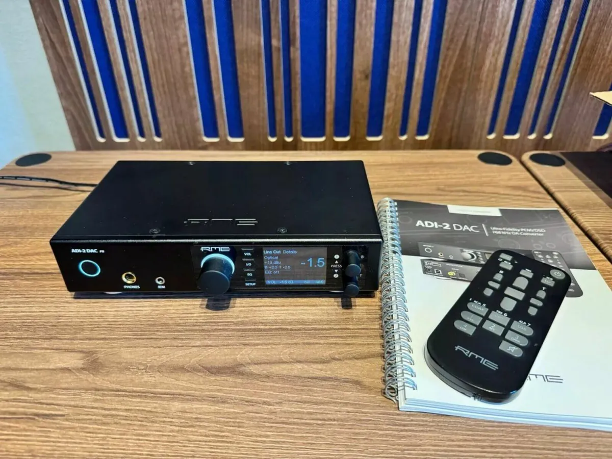 RME ADI-2 DAC FS + Remote Control - Image 1