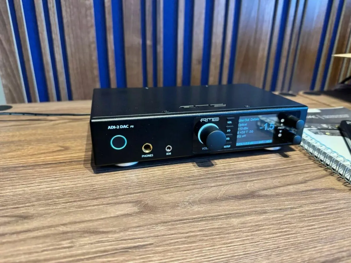 RME ADI-2 DAC FS + Remote Control - Image 3