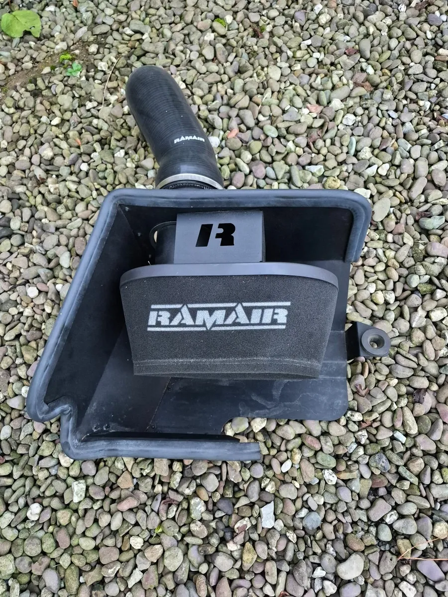 Volkswagen Gti / R MK7 RAM air intake