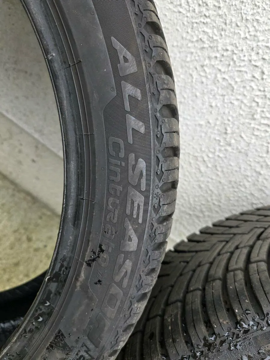 4 x Pirelli All Season Tyres 18 inch - Image 3
