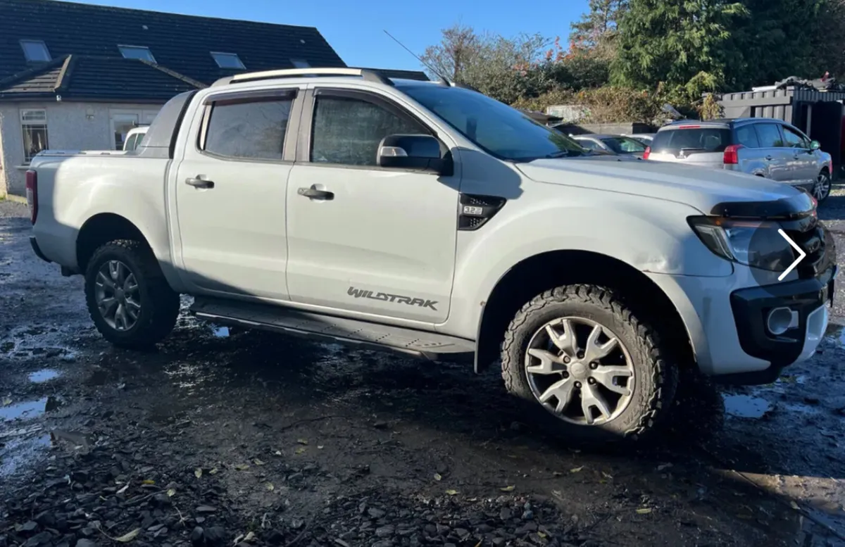141 Ford Ranger WildTrack 3.2 Diesel engine noisy - Image 2