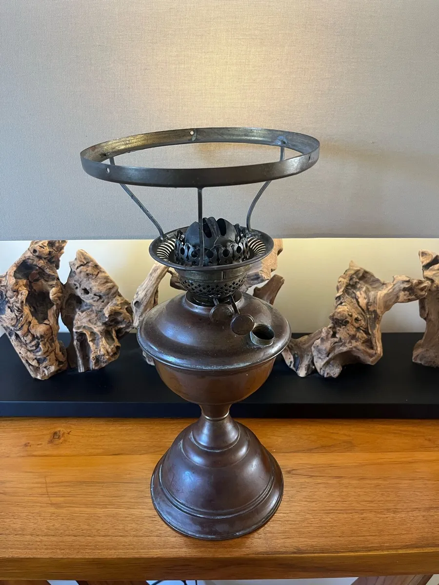 Antique Oil Lamp - Image 1