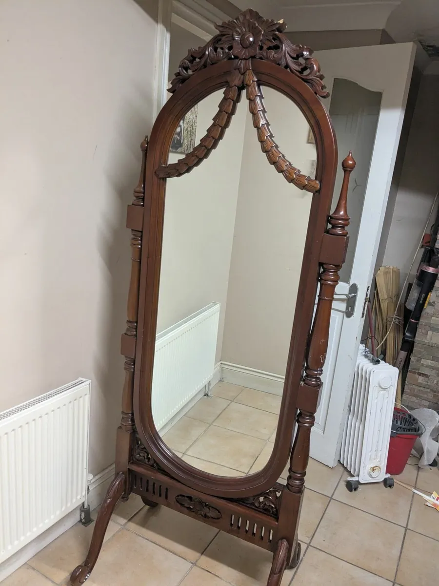 Antique full length mirror - Image 1
