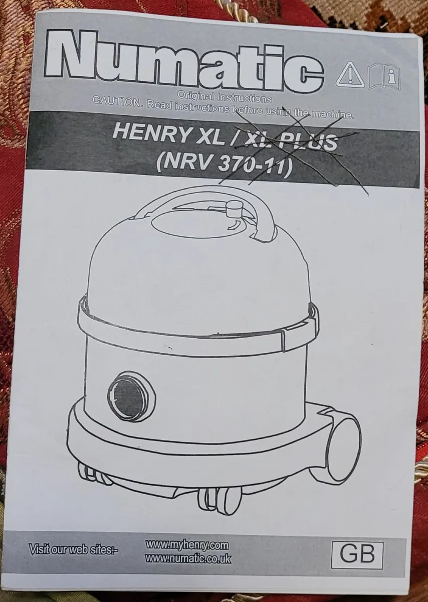 Henry XL Vacuum cleaner - Image 1