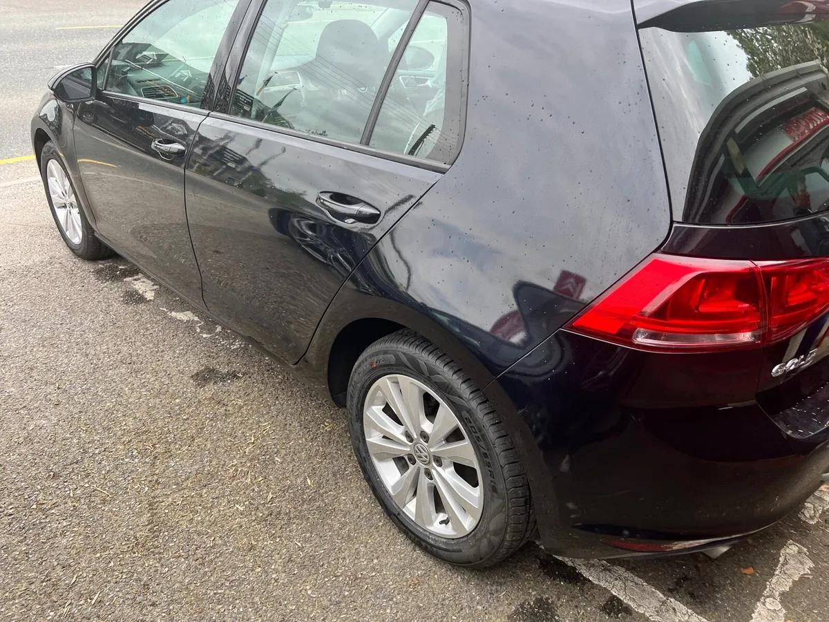 171 Volkswagen Golf Comfortline 1.2 TSI - Image 4