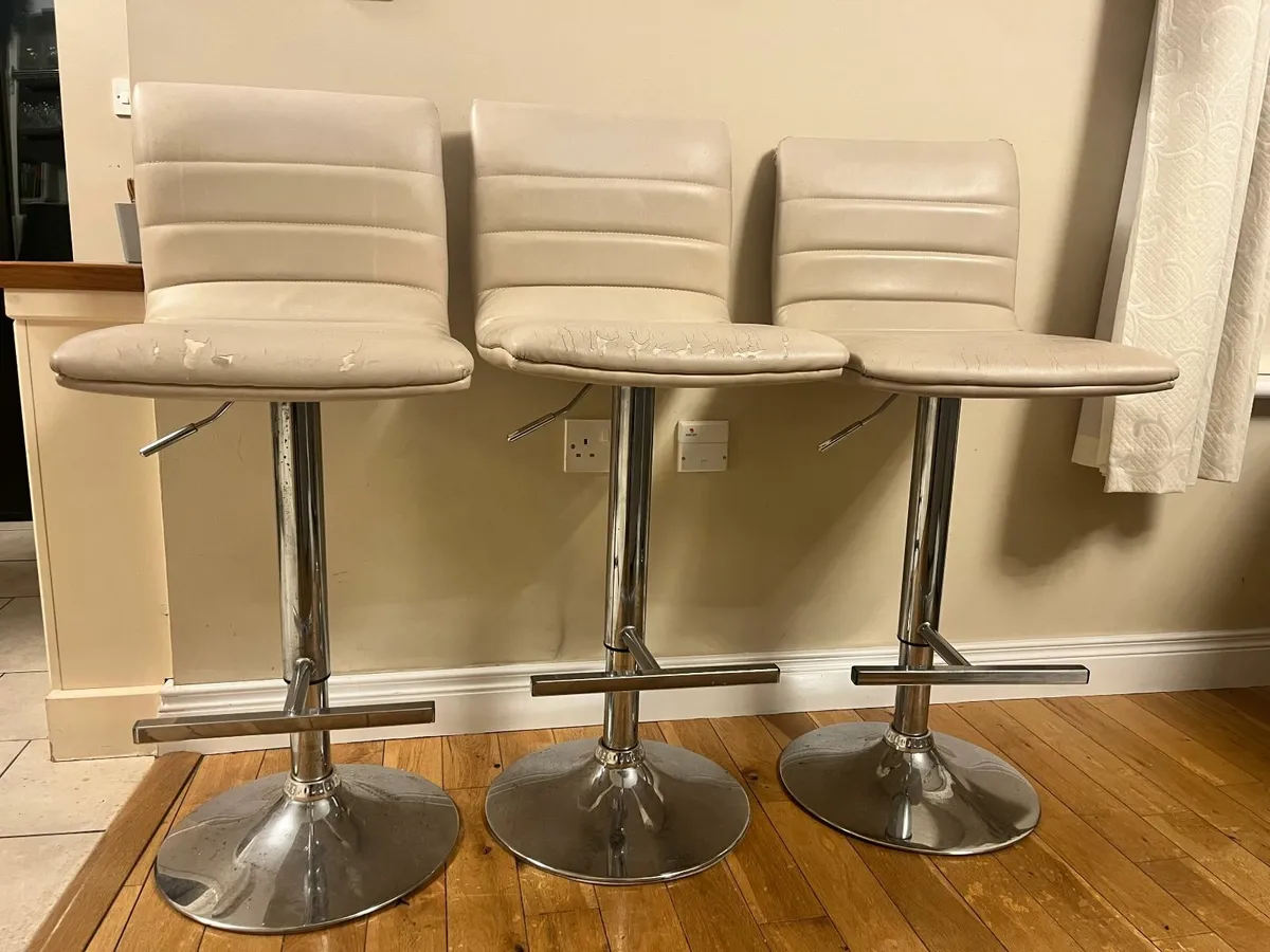 Bar stools