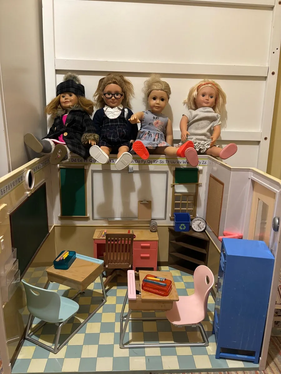 Our Generation School Set, Dolls x 4 and Car - Image 2