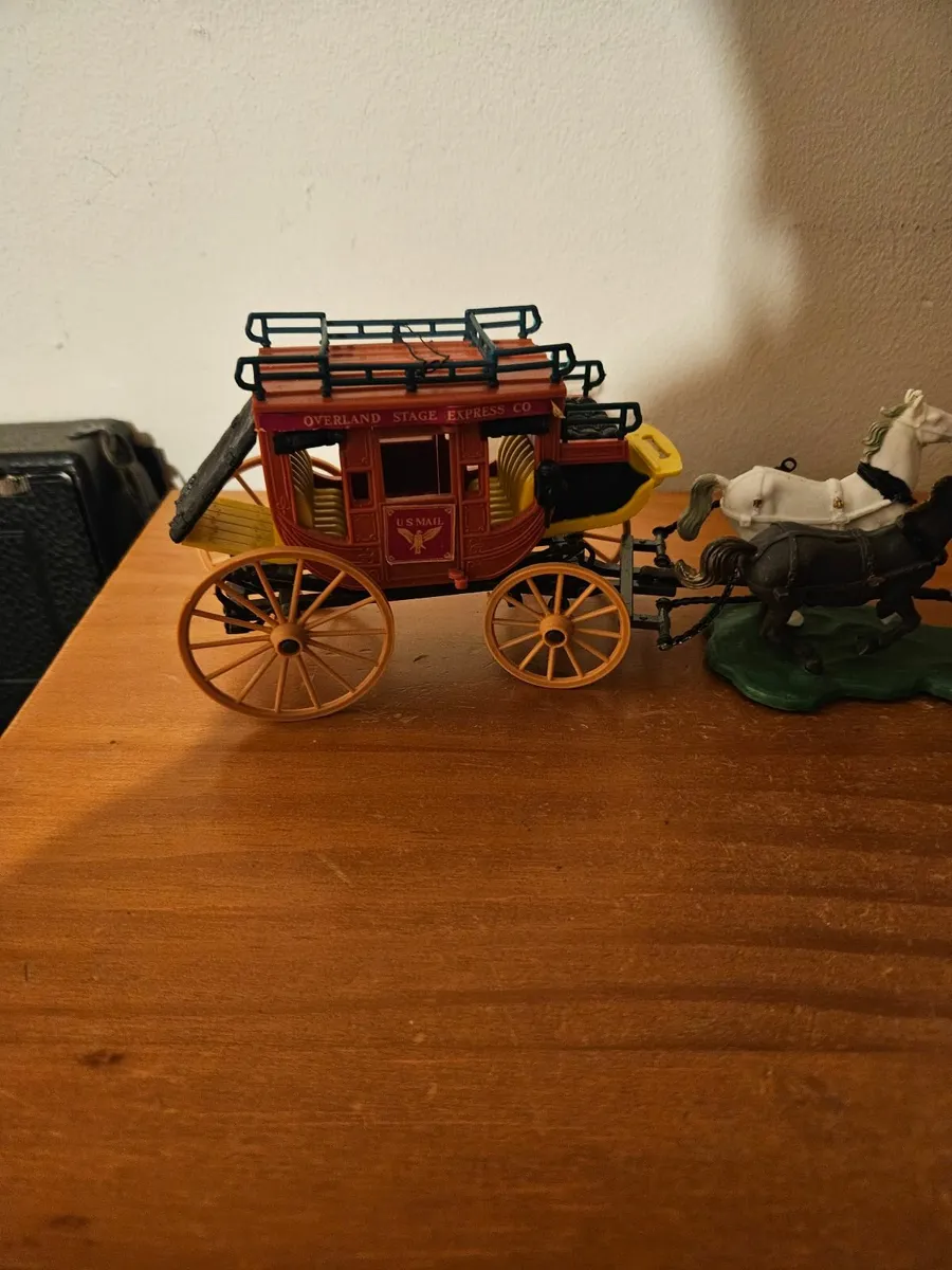 Vintage Britains 1970's Wild West Stagecoach - Image 3