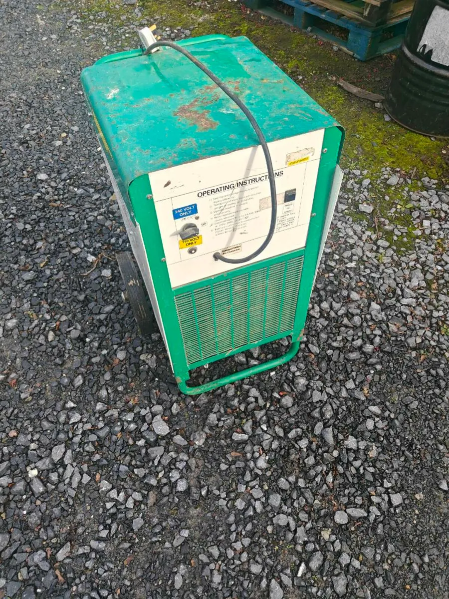 Industrial dehumidifier - Image 1