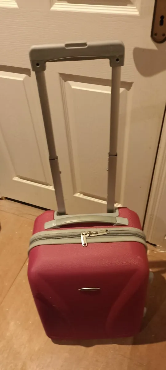 Small  Expanding Suitcase - Image 3