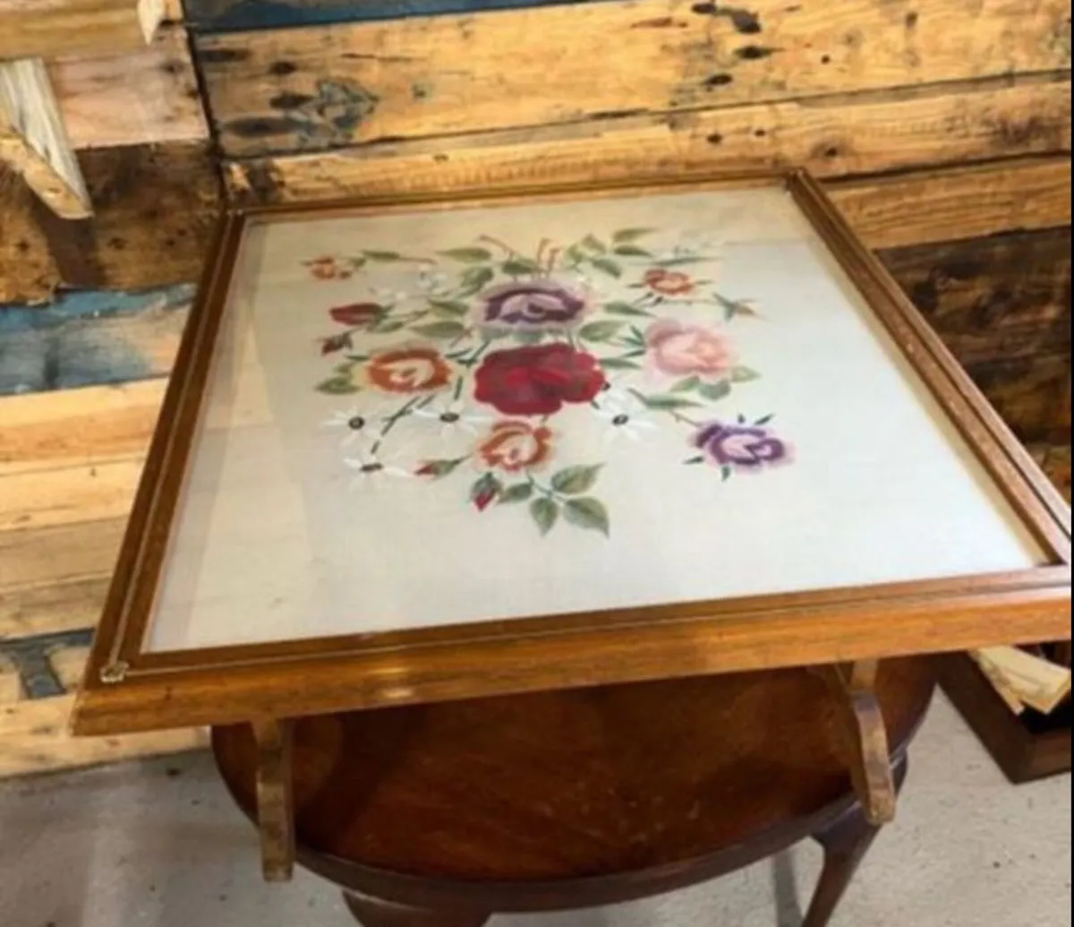 Antique fire screen converts to table - Image 3