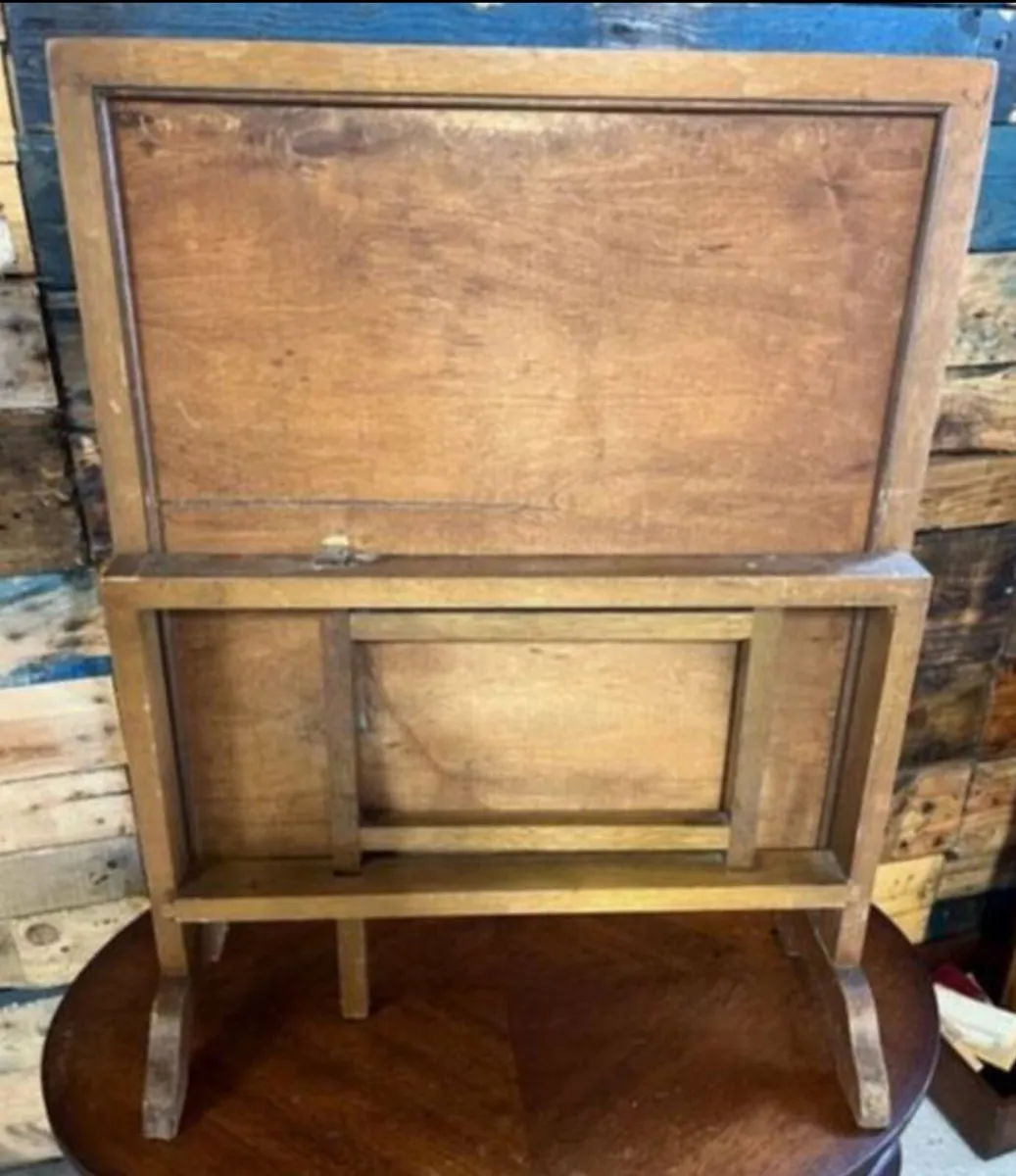 Antique fire screen converts to table - Image 4