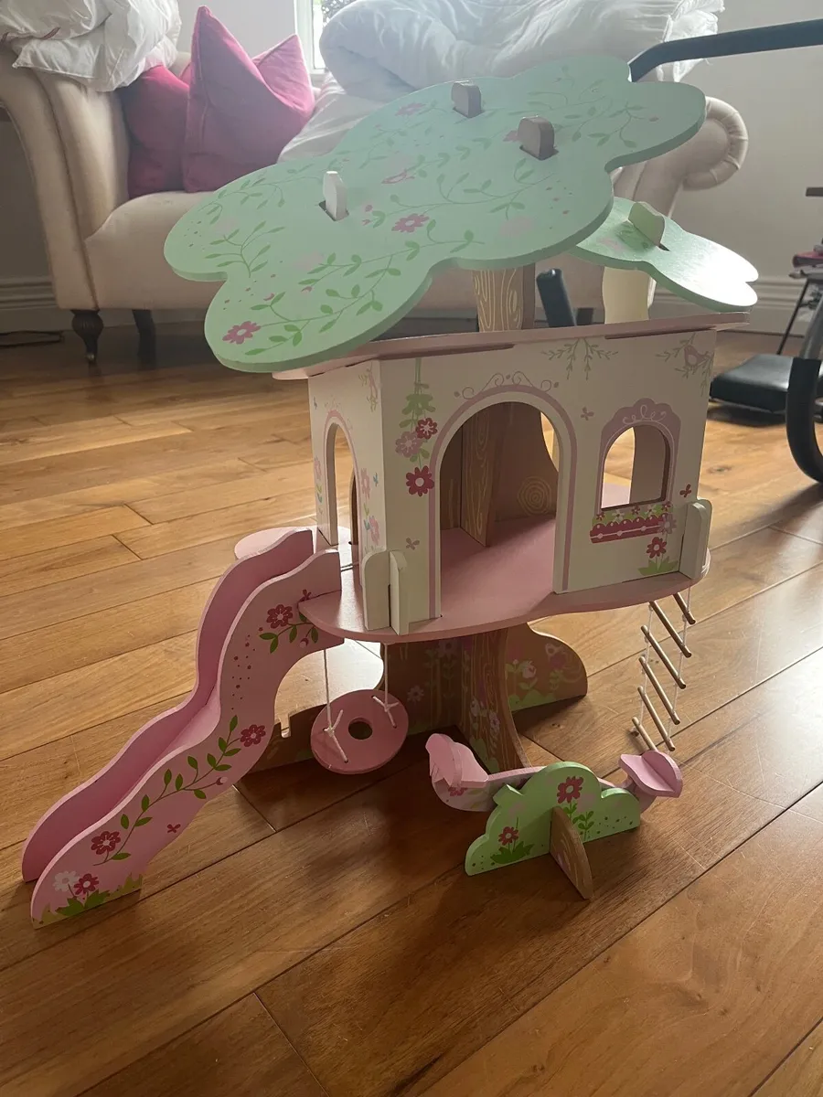 Toy Wooden tree house - Image 2
