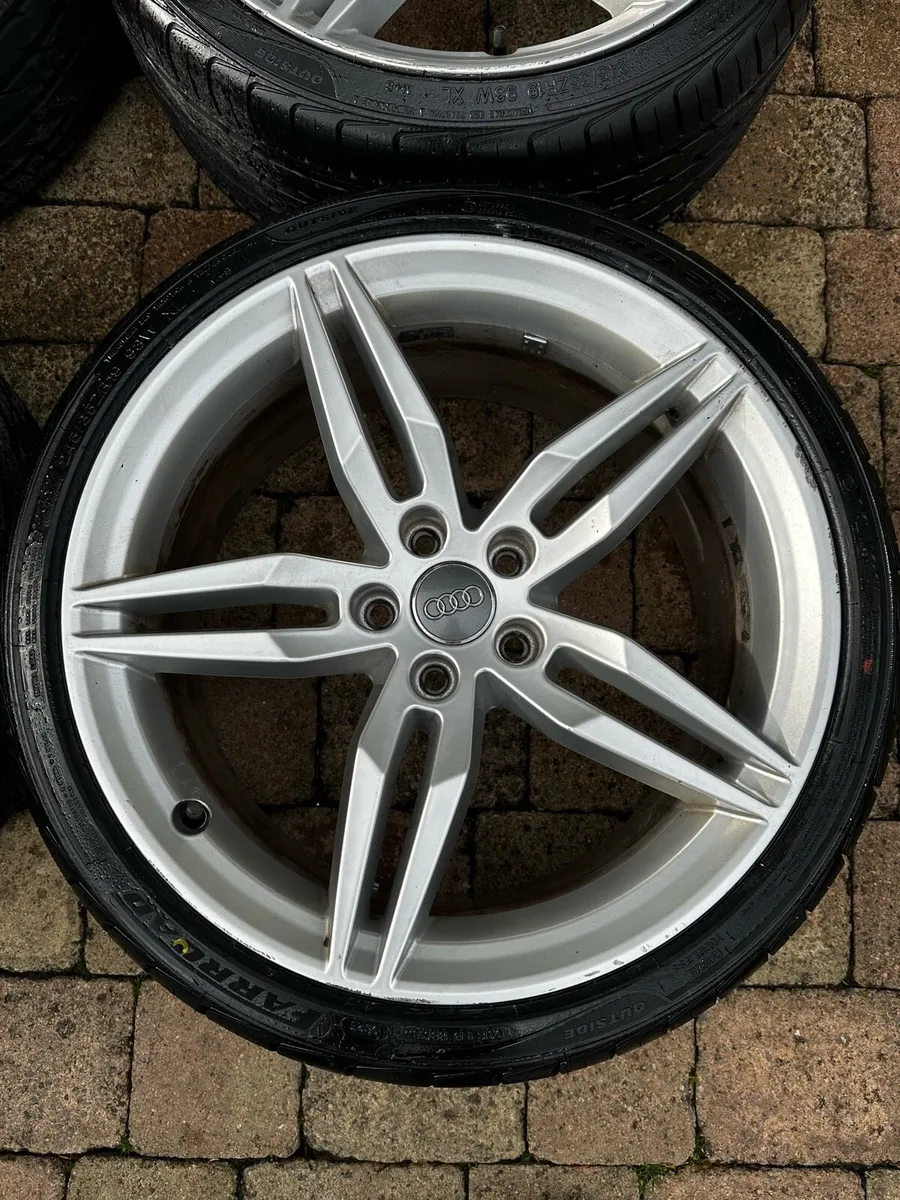 Genuine Audi 19” Alloys Brand New Tyres - Image 3