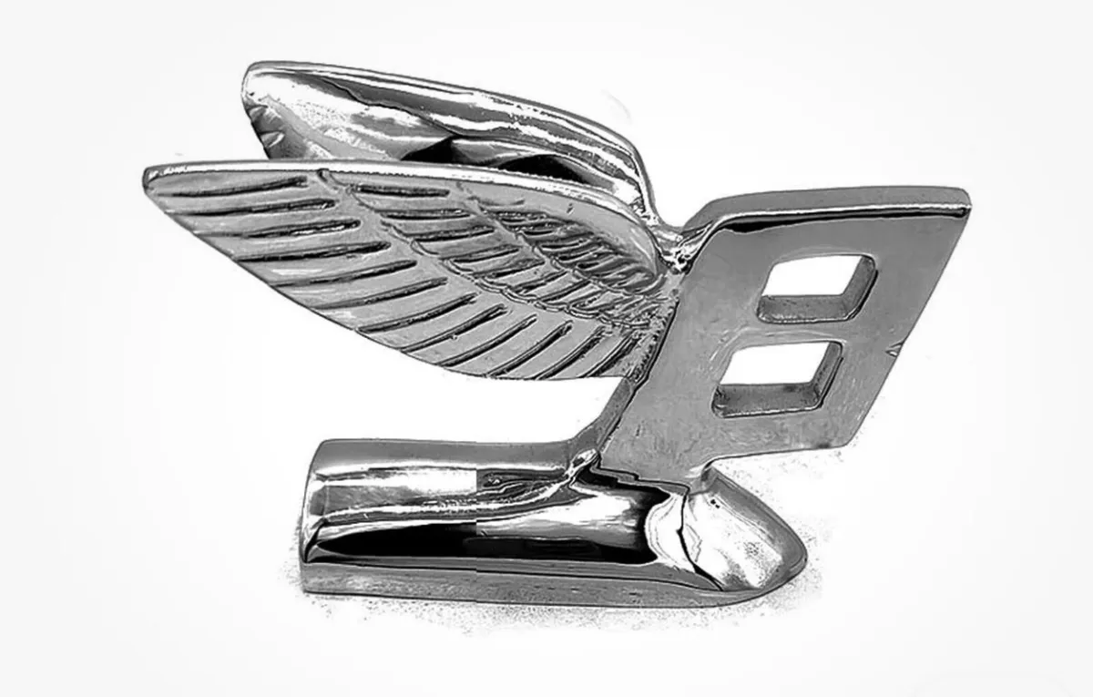 Bentley grill emblem wanted