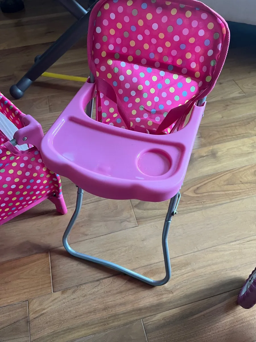 Toy pram, various toy objects - Image 2