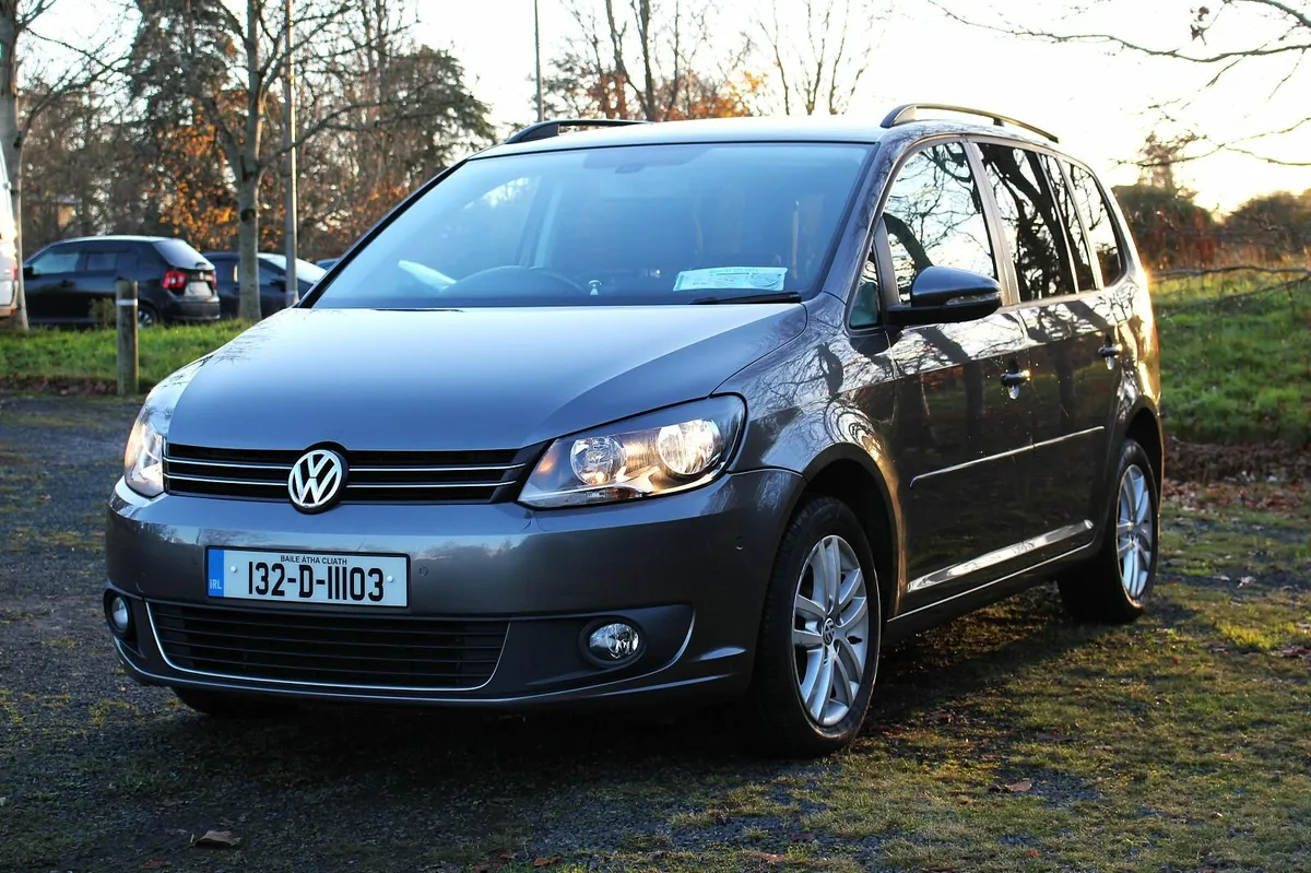 VW Touran CL 1.6Tdi/7 SEATER/F.S.H/LOW kms/NEW NCT - Image 2