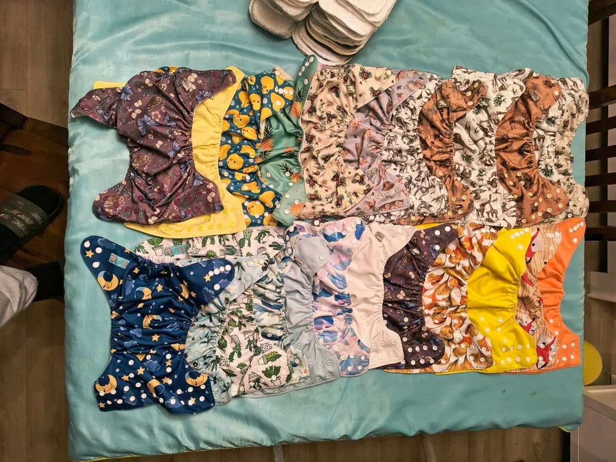 Cloth Diaper, set of 24 - Image 1