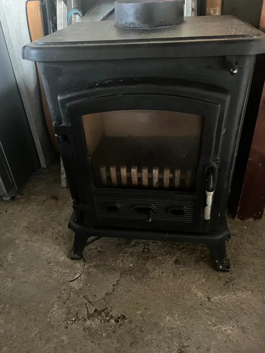 Wood Burning Stove - Image 2