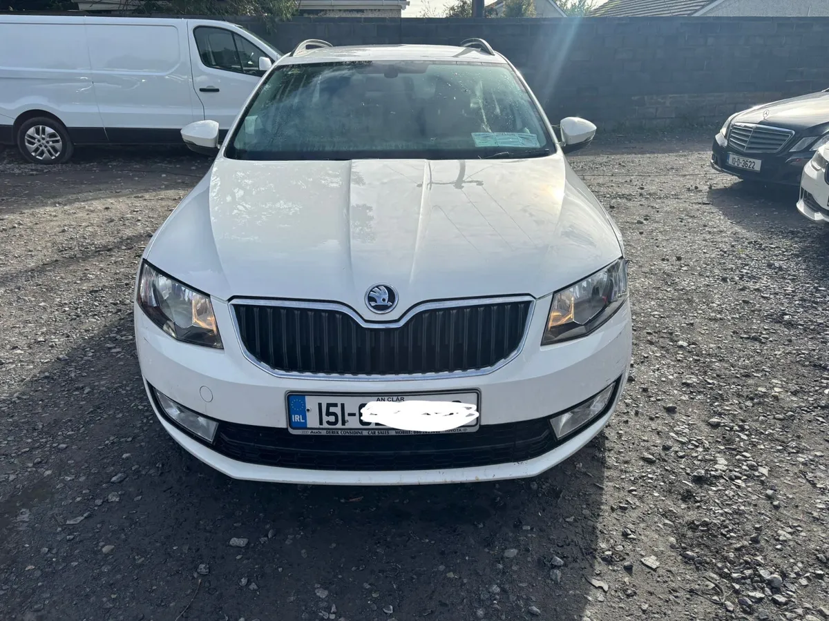 2015 Skoda Octavia 1.6 Diesel drive away - Image 3