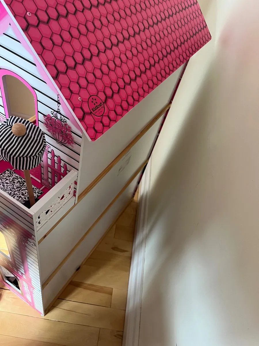 Dolls house - Image 4