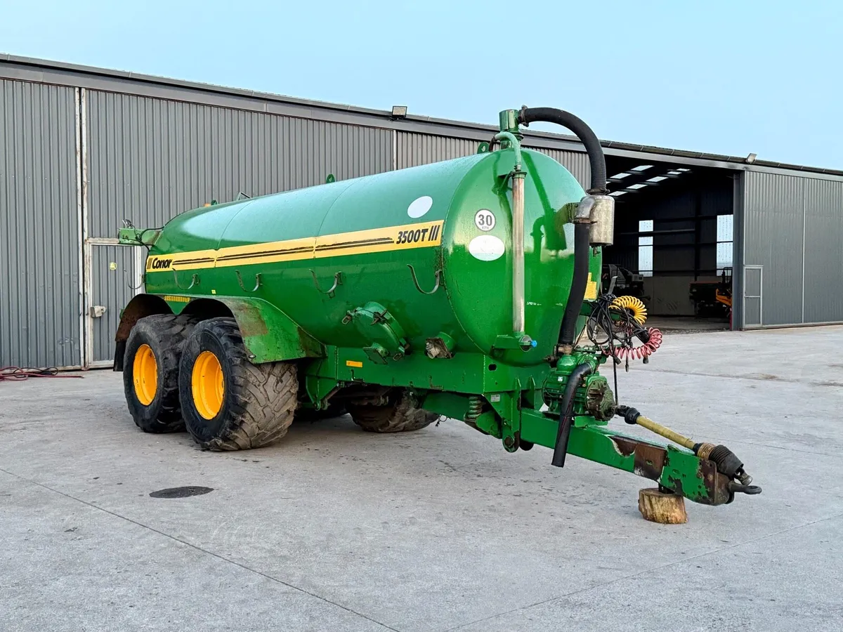 Conor 3500 Gallon Tanker - Image 1
