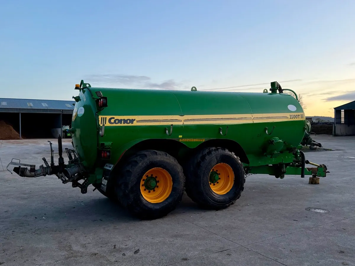 Conor 3500 Gallon Tanker - Image 2