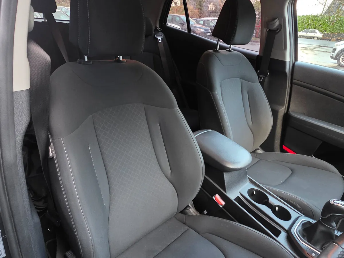 2023Kia Sportage 1.6 K2 MILD HYBRID - Image 4