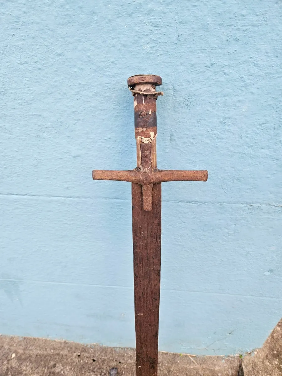 Vintage Antique Sword - Image 2