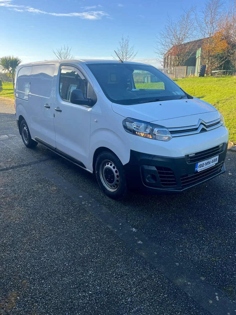 2019 Citroen Dispatch - Image 1