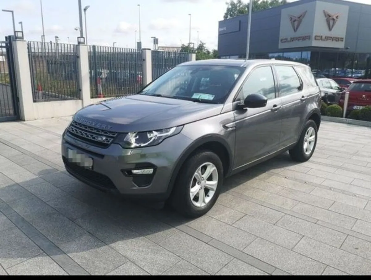 2017 Land Rover Discovery Sport - Image 1