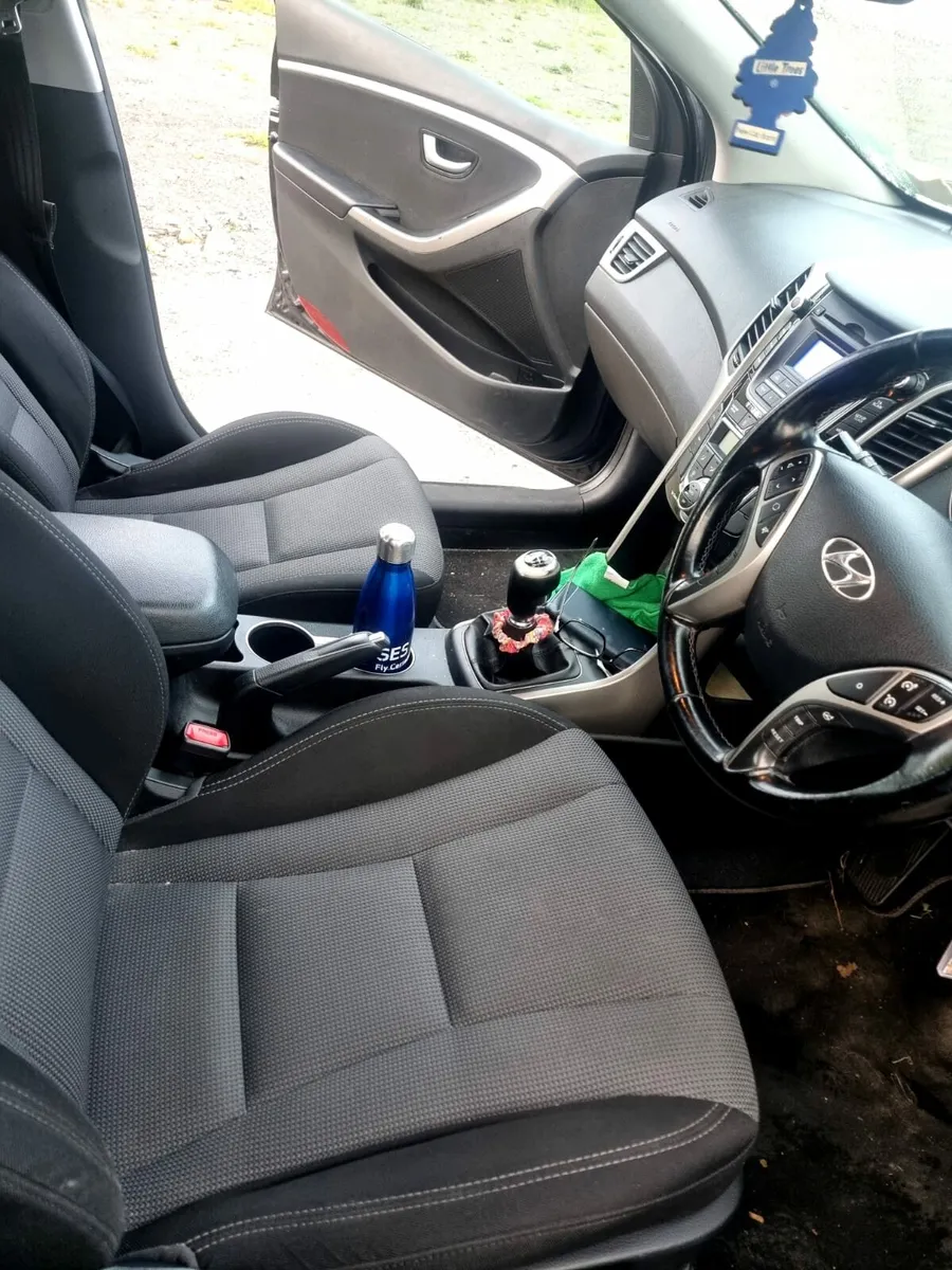 142 Hyundai i30 - Image 3