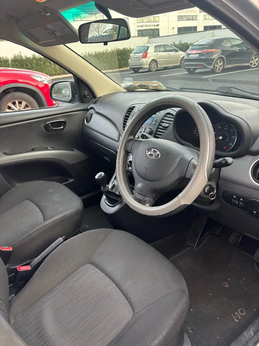 Hyundai i10 1.2 petrol - Image 4