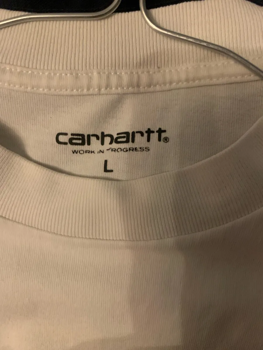 Carhartt t shirt new - Image 3