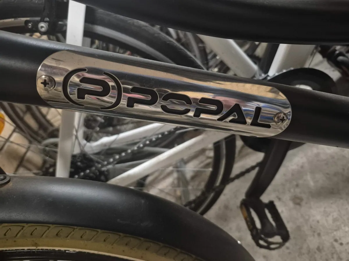 Low Frame City Bike - Image 2