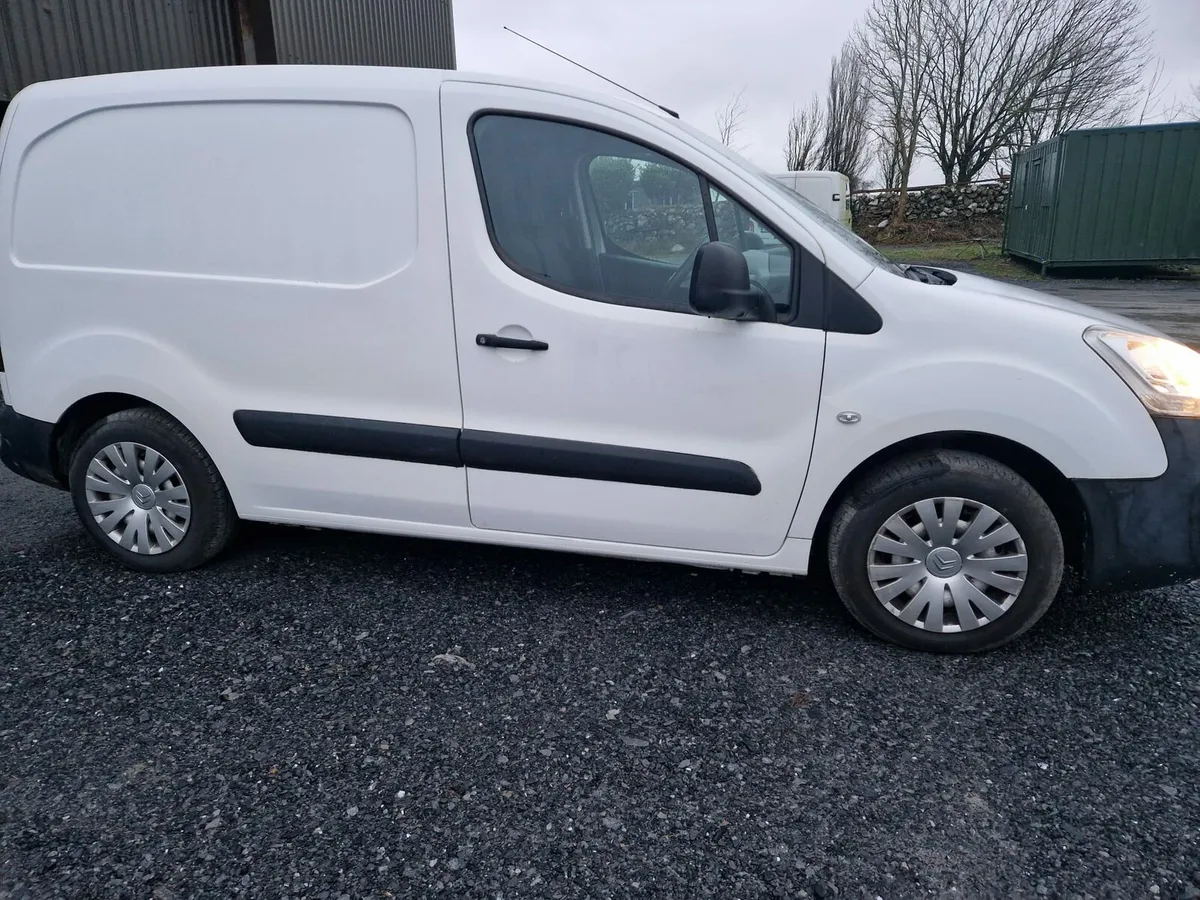 172 Citroën Berlingo Van. - Image 2