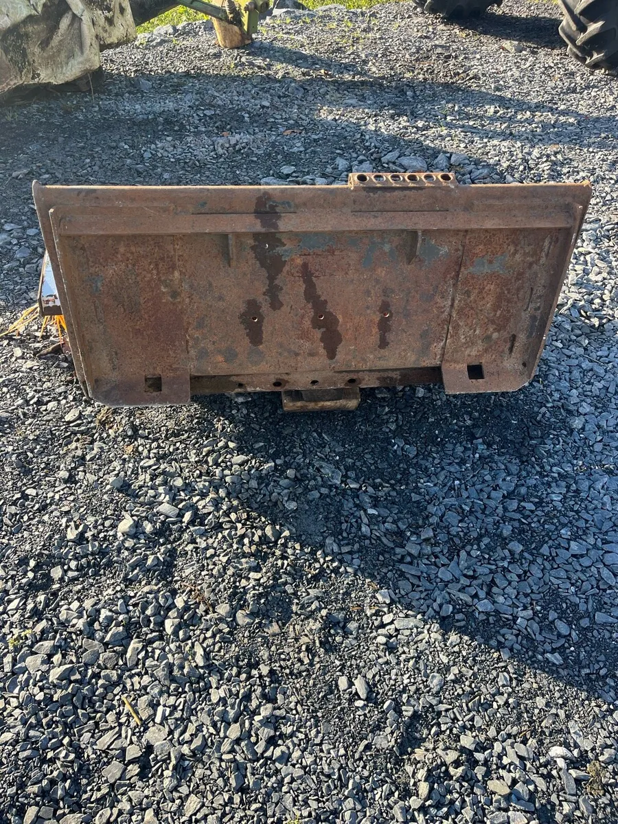 Bobcat skidsteer brush - Image 2