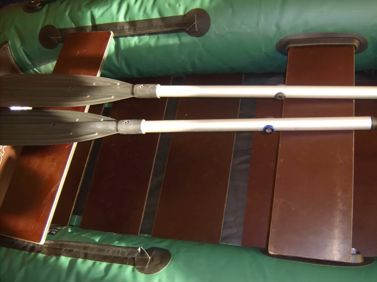 inflatable boat - Image 2