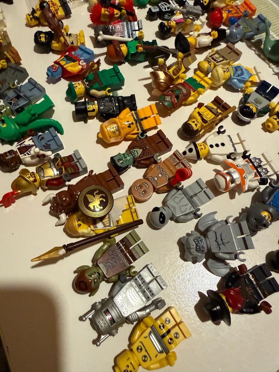 Lego collectible minifigures haul - Image 3